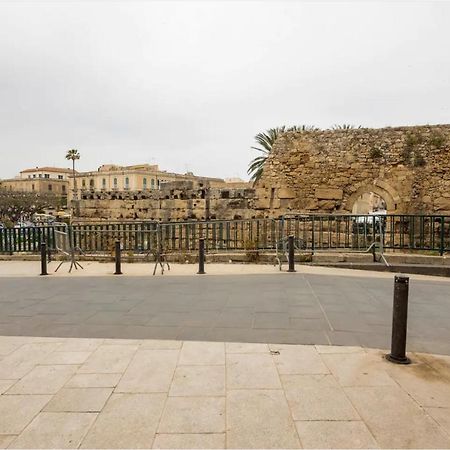 Garconniere In Ortigia Villa Syracuse Bagian luar foto
