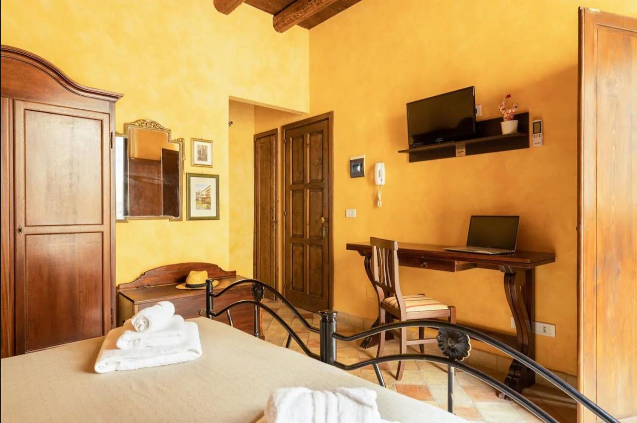 Garconniere In Ortigia Villa Syracuse Bagian luar foto